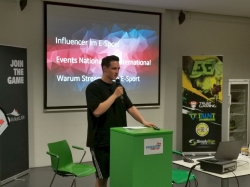 E-Sport_meetup_Graz_20190621_2116_33 _IMG_20190621_211631_2560px_1440px