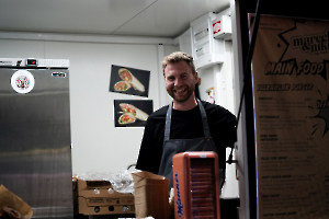 58VulkanLAN_20251024_200149__A748857_dunkellicht