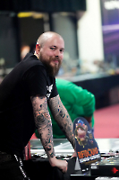 58VulkanLAN_20251024_200216__A748859_dunkellicht