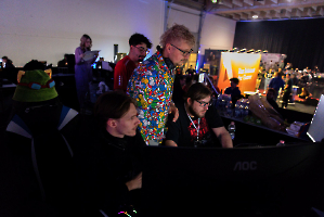 58VulkanLAN_20251025_144932_RY3A8158_dunkellicht