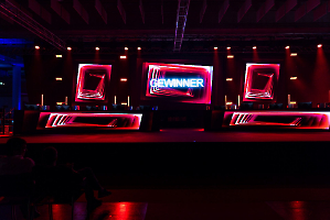 58VulkanLAN_20251025_170834_RY3A8255_dunkellicht