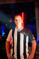 58VulkanLAN_20251025_183806__A749117_dunkellicht